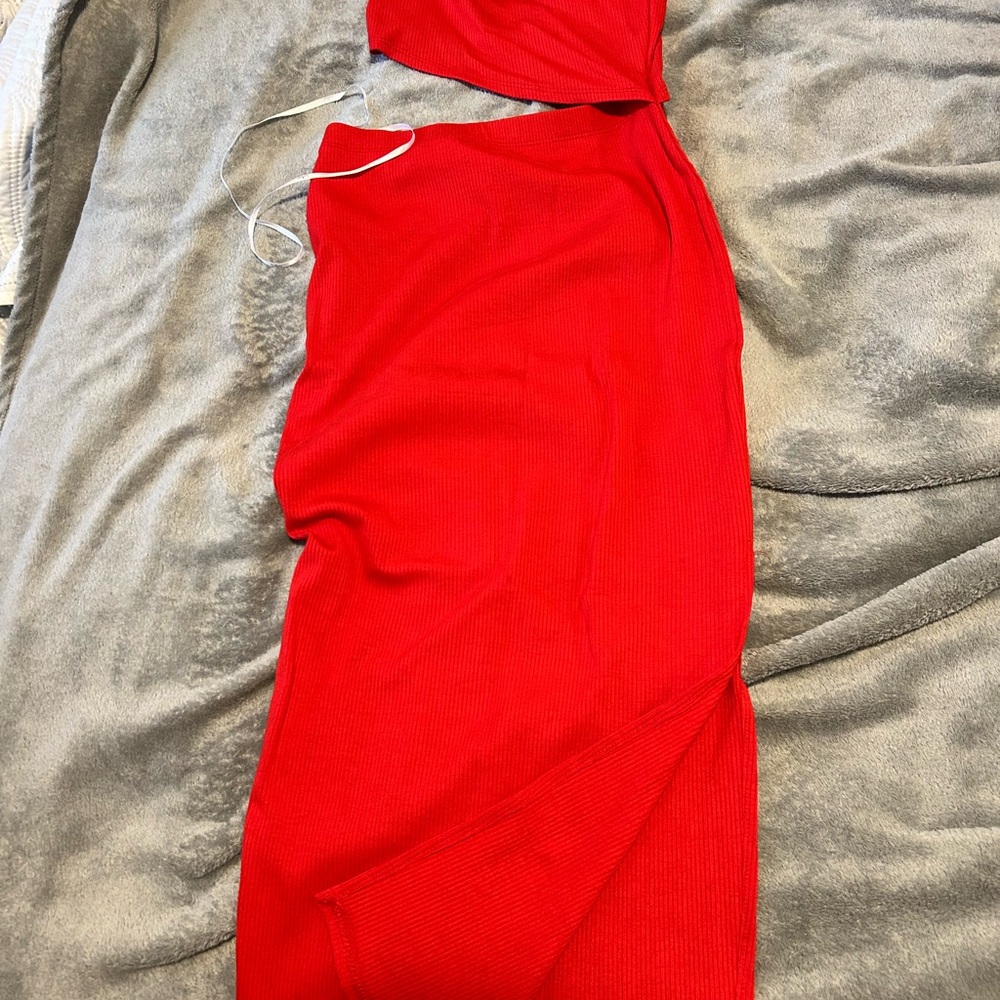 Lulu's Bold Red Ribbed Top